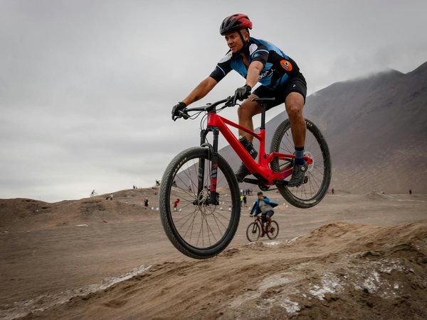 Designing an elite sprint-centric conditioning program for field hockey excellence